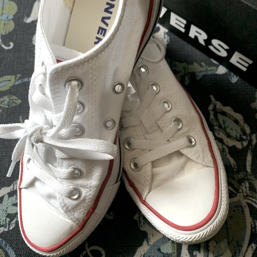 Converse White Low Top
